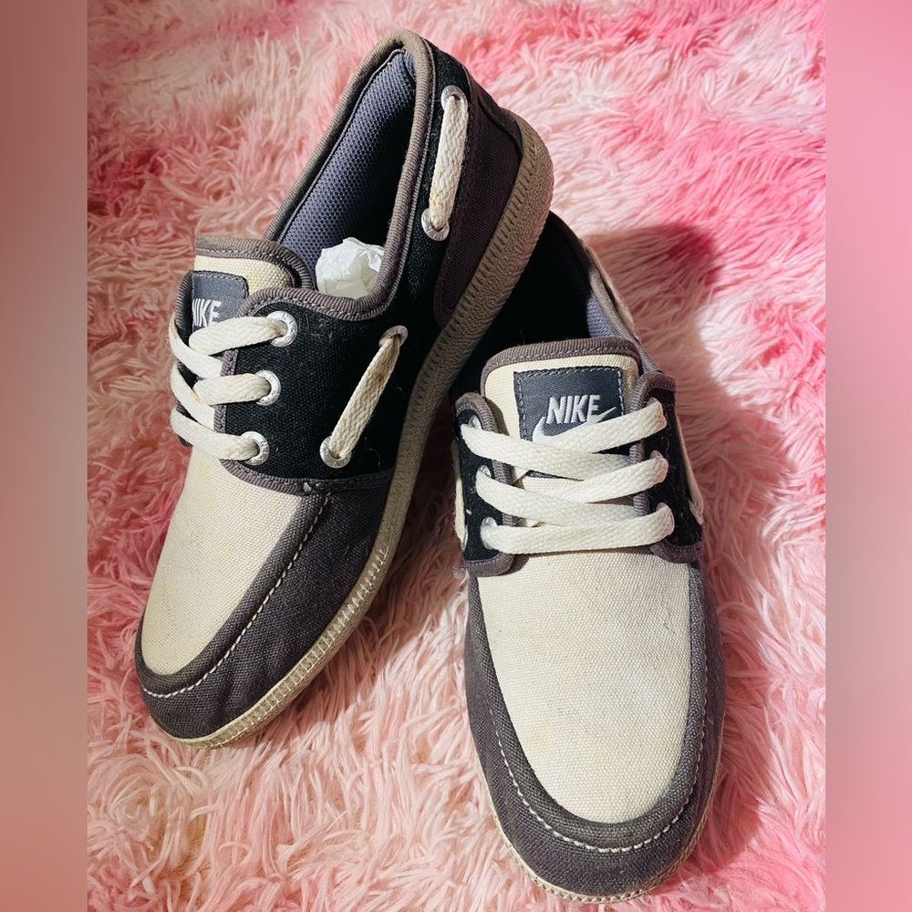 Nike Loafers